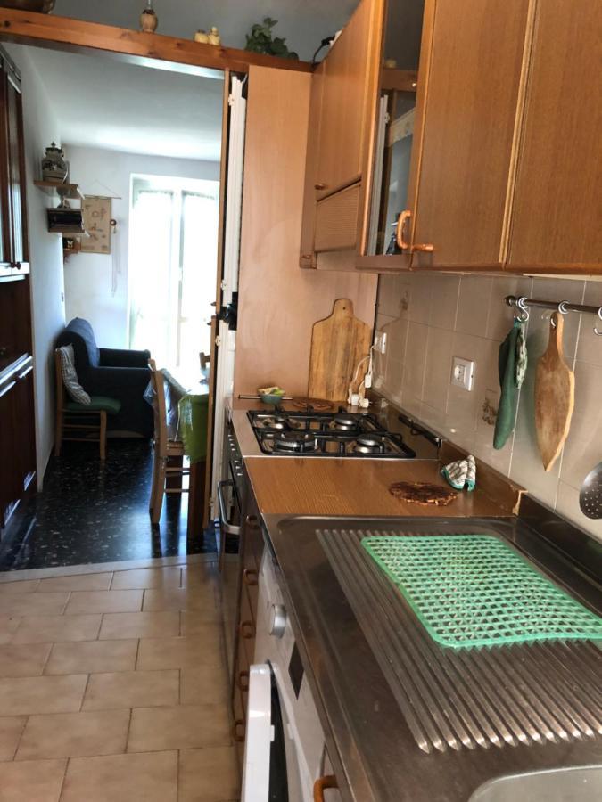 Bilocale Mirella Apartment Carro ภายนอก รูปภาพ